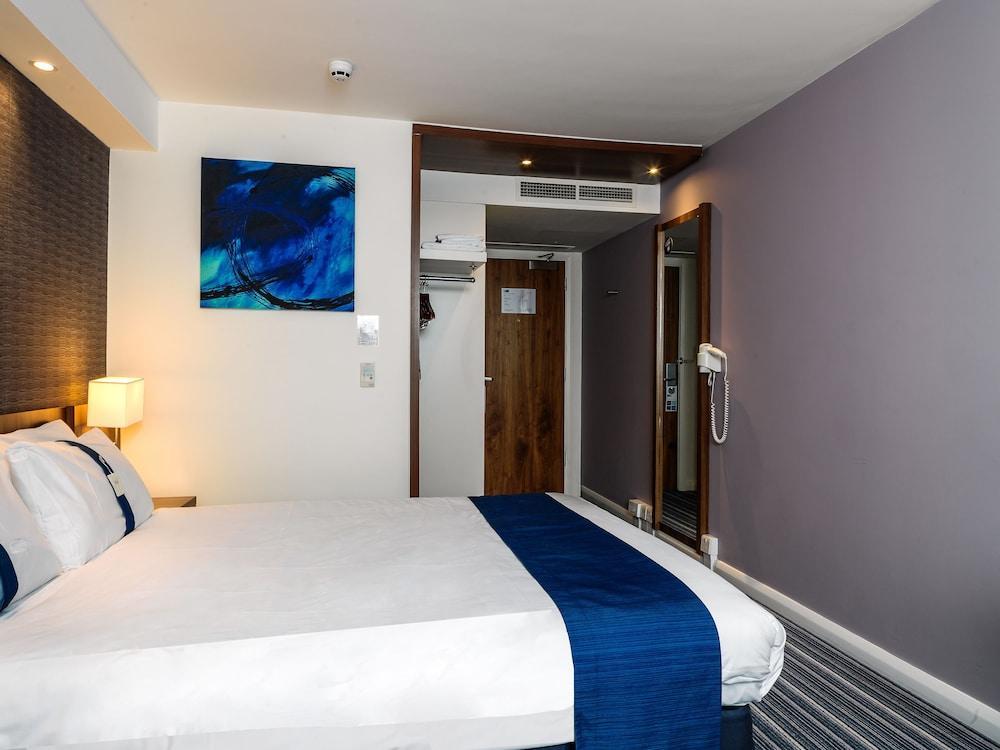 Holiday Inn Express London Gatwick Crawley, An Ihg Hotel Exteriér fotografie