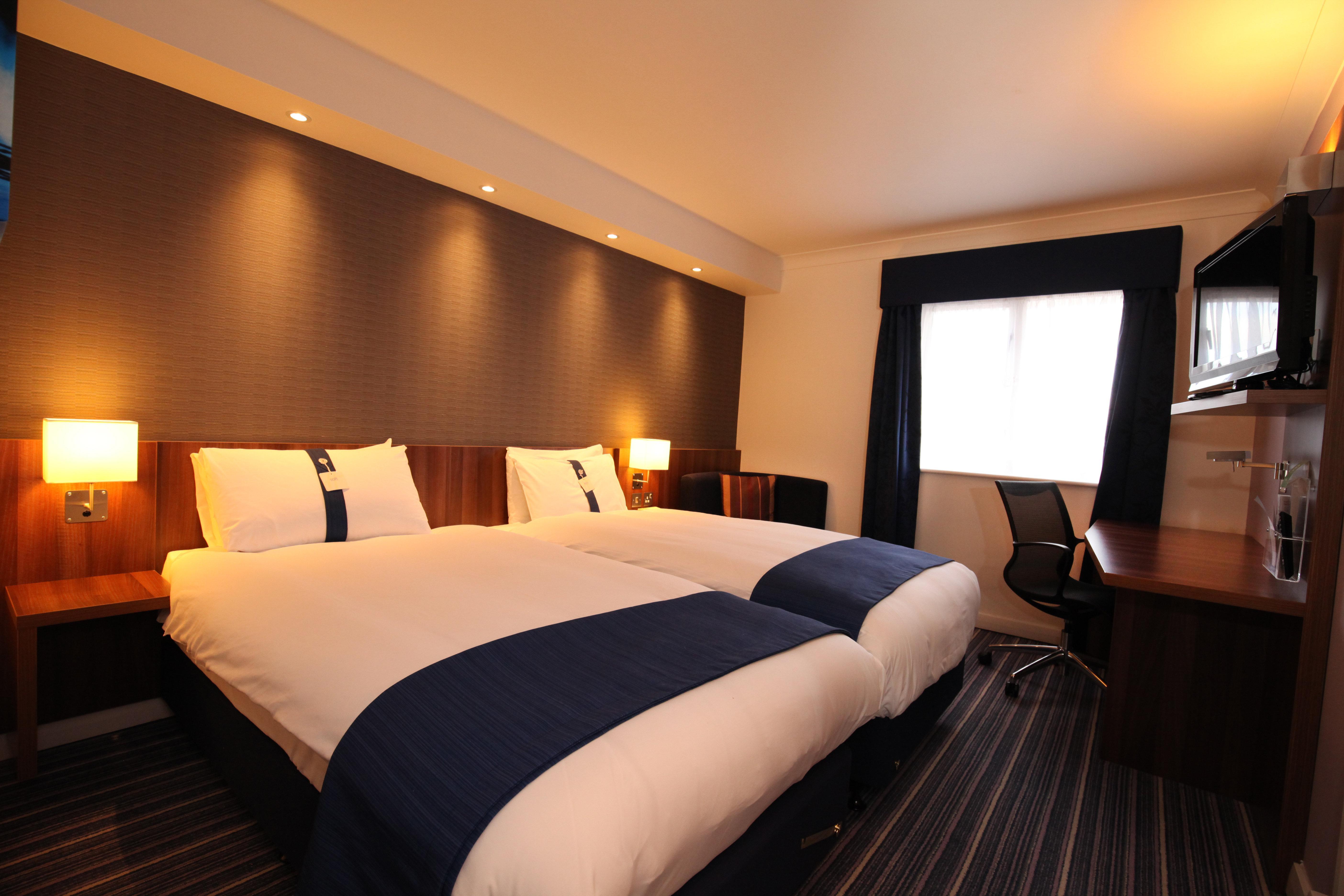 Holiday Inn Express London Gatwick Crawley, An Ihg Hotel Exteriér fotografie