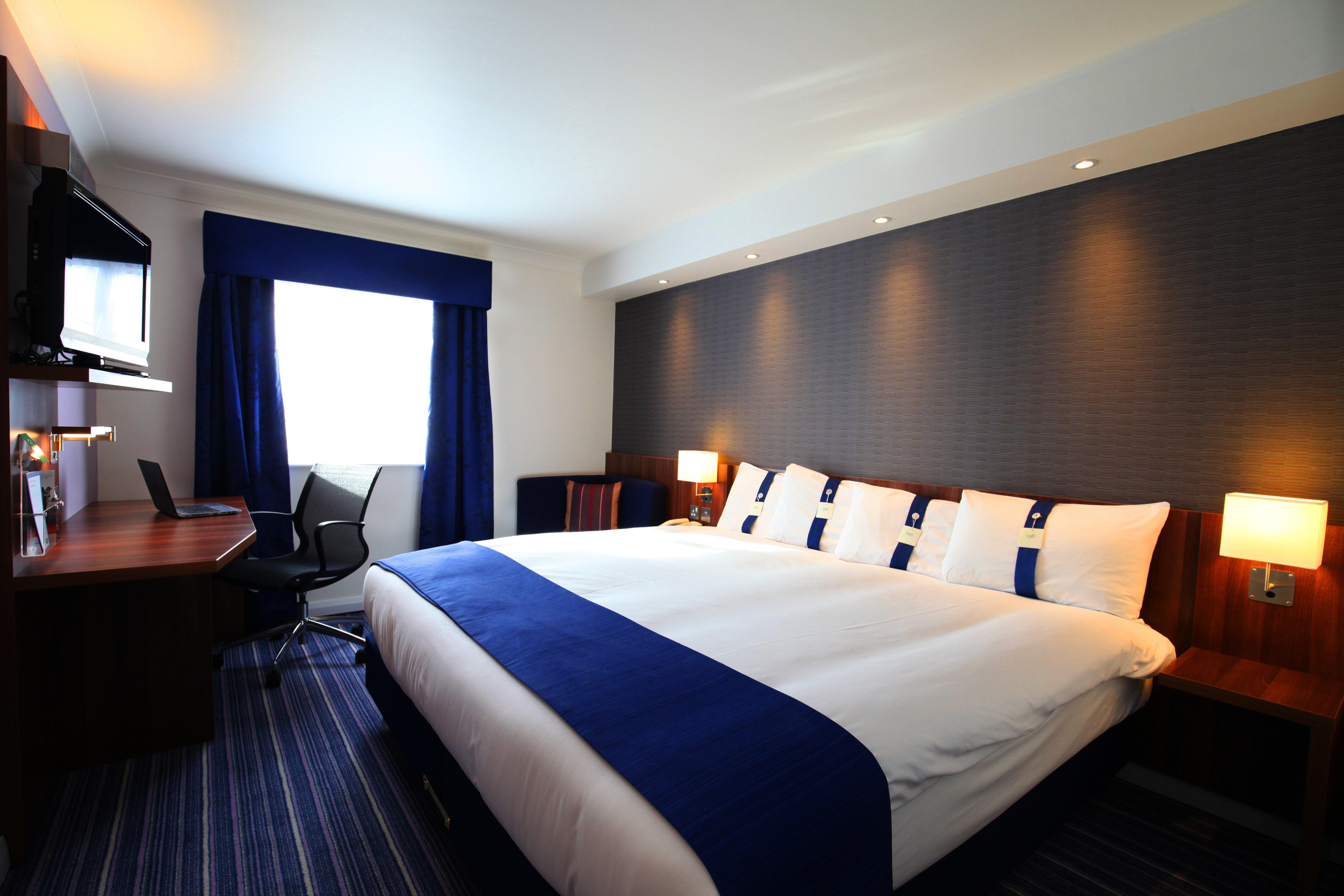 Holiday Inn Express London Gatwick Crawley, An Ihg Hotel Exteriér fotografie