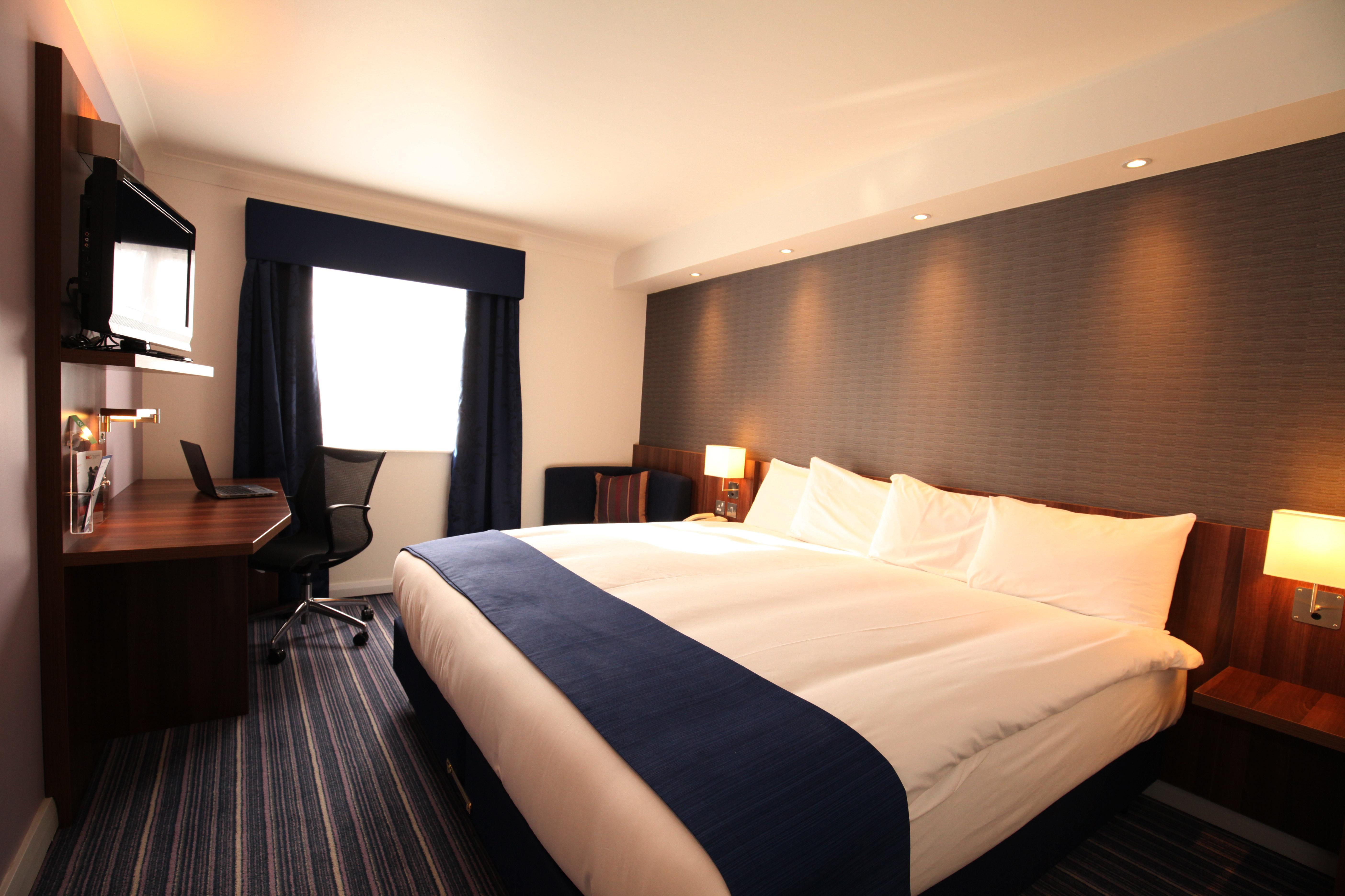 Holiday Inn Express London Gatwick Crawley, An Ihg Hotel Exteriér fotografie