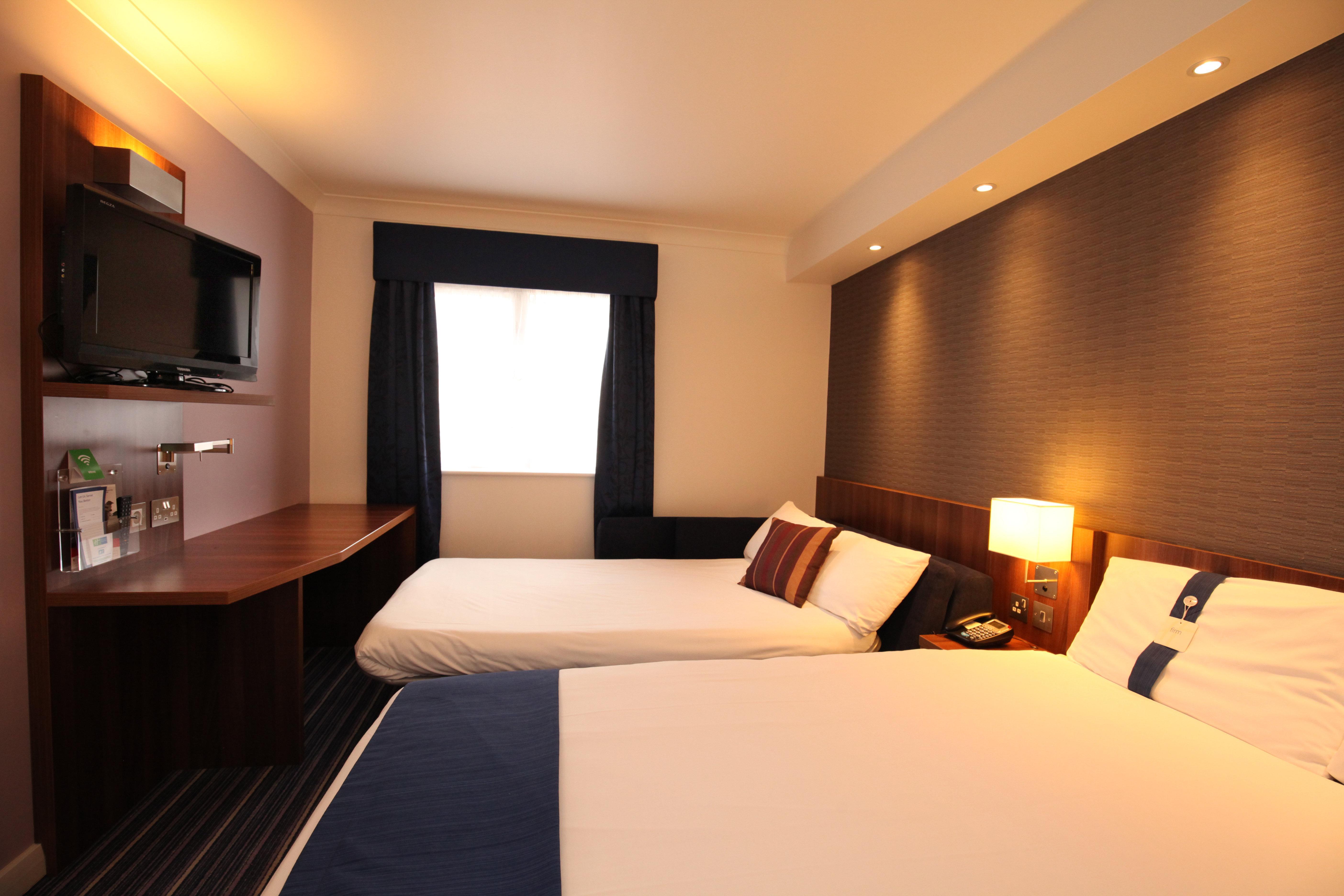 Holiday Inn Express London Gatwick Crawley, An Ihg Hotel Exteriér fotografie