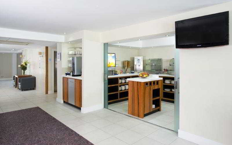 Holiday Inn Express London Gatwick Crawley, An Ihg Hotel Exteriér fotografie